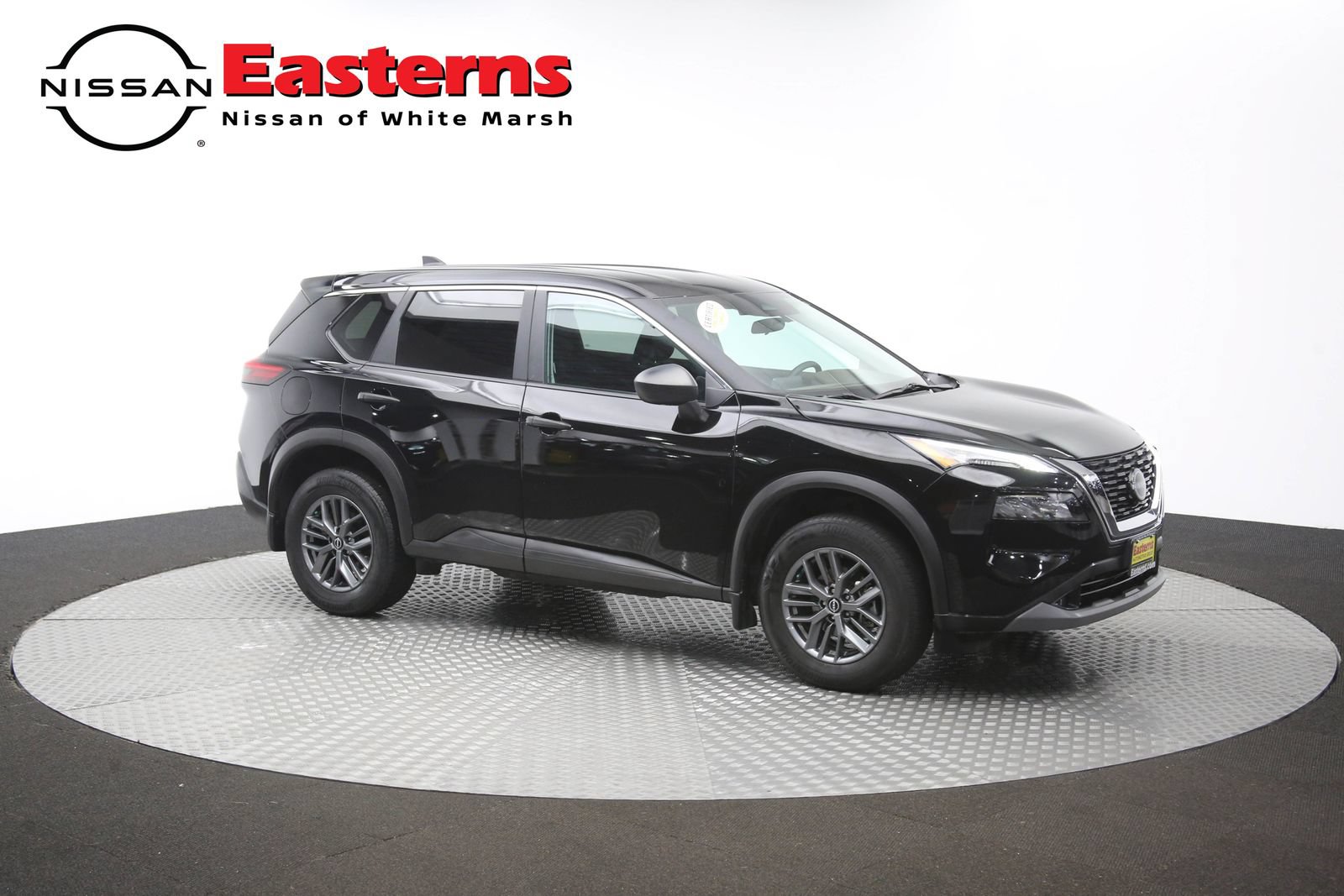Used 2023 Nissan Rogue S FWD image 47