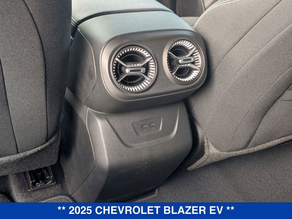 New 2025 Chevrolet Blazer EV LT image 25