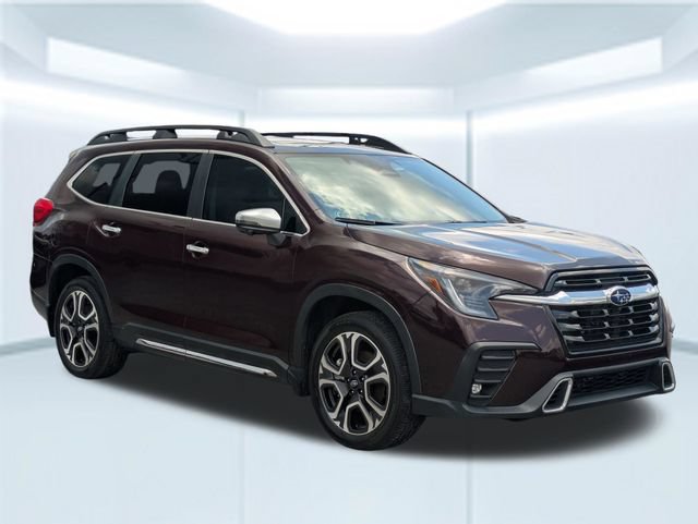 Used 2023 Subaru Ascent Touring AWD/4WD image 8