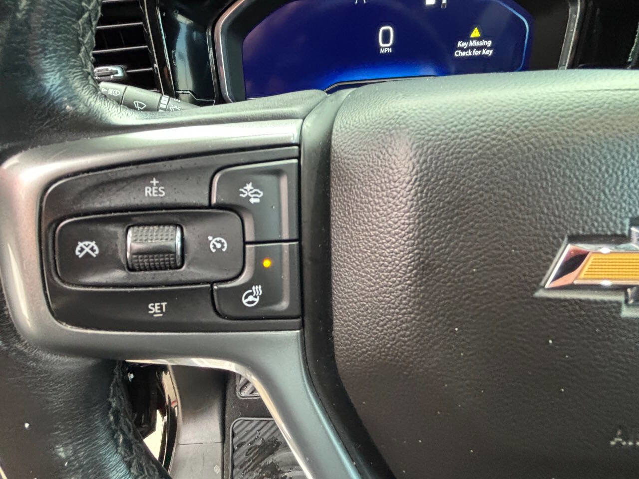 Used 2022 Chevrolet Silverado 1500 LT w/ Z71 Off-Road Package image 33