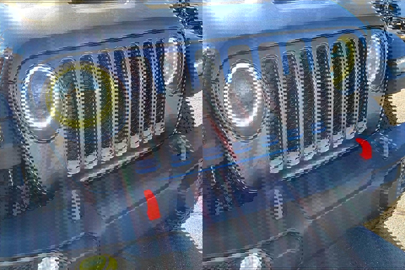 Used 2023 Jeep Gladiator Mojave w/ Cold Weather Group image 33