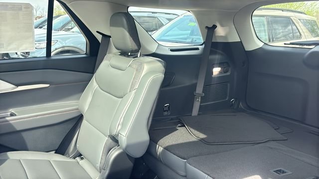 New 2026 Ford Explorer Active AWD/4WD image 27