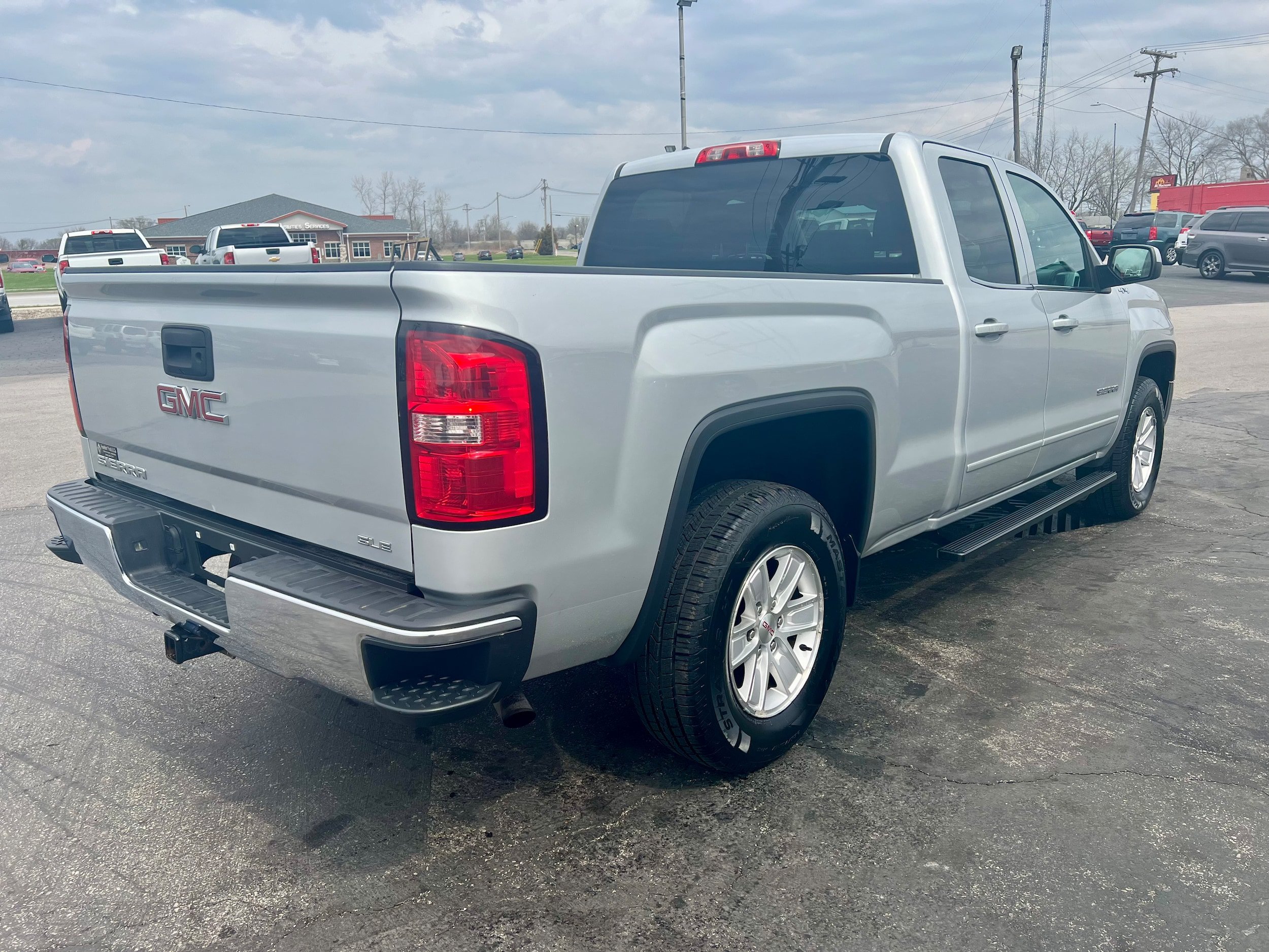 Used 2014 GMC Sierra 1500 SLE AWD/4WD image 5