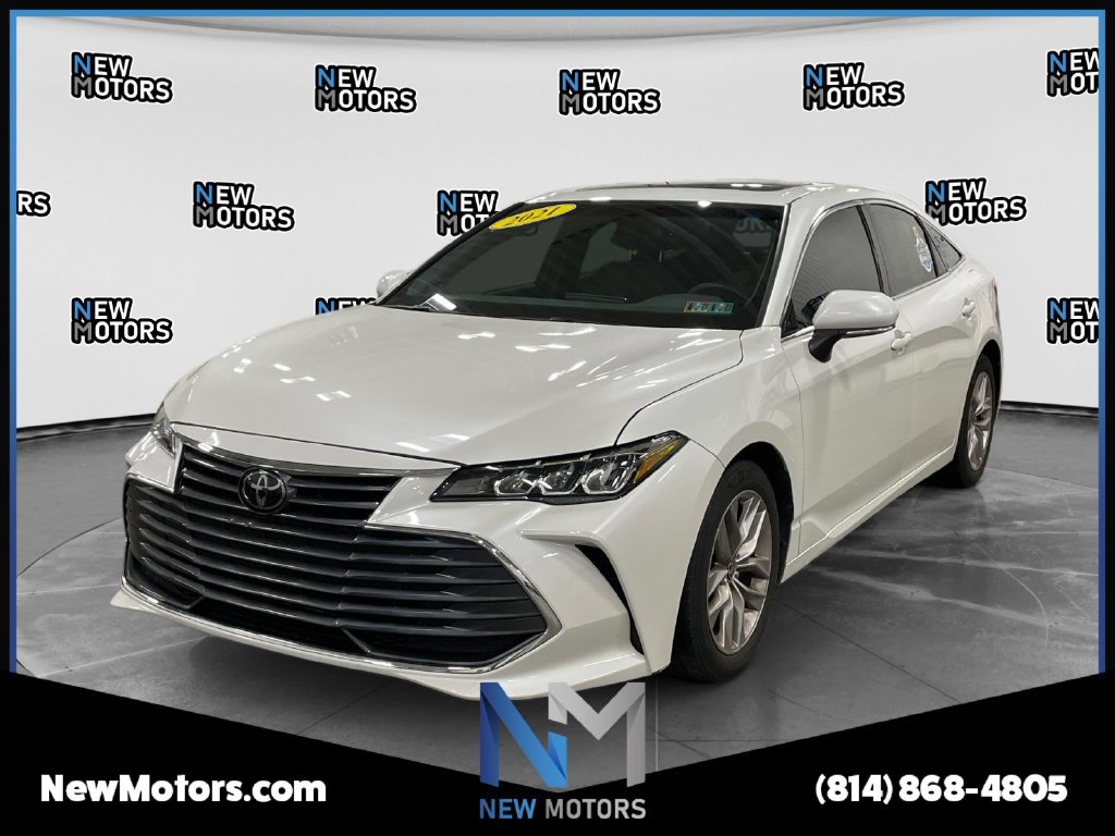 Used 2021 Toyota Avalon XLE w/ Moonroof Package