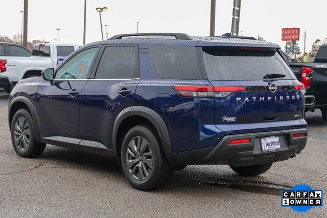 Used 2025 Nissan Pathfinder SV image 5