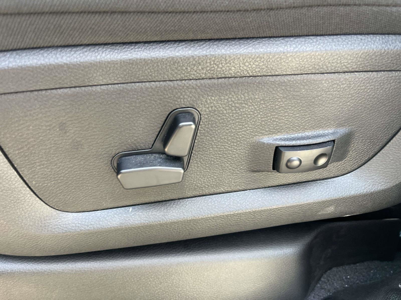 Used 2025 RAM 2500 Big Horn image 9