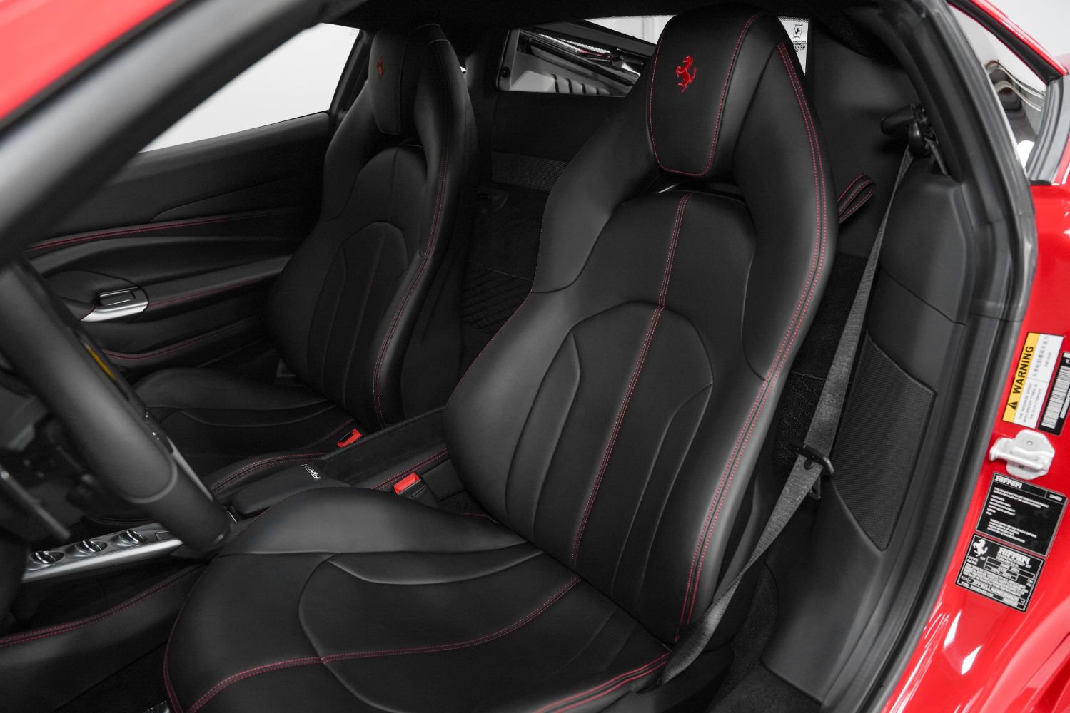 Used 2022 Ferrari F8 Tributo RWD image 37