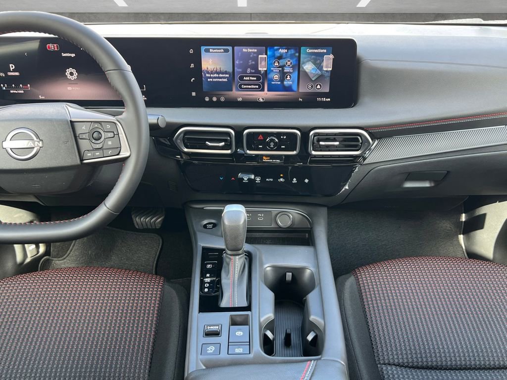 New 2026 Nissan Sentra SR image 3