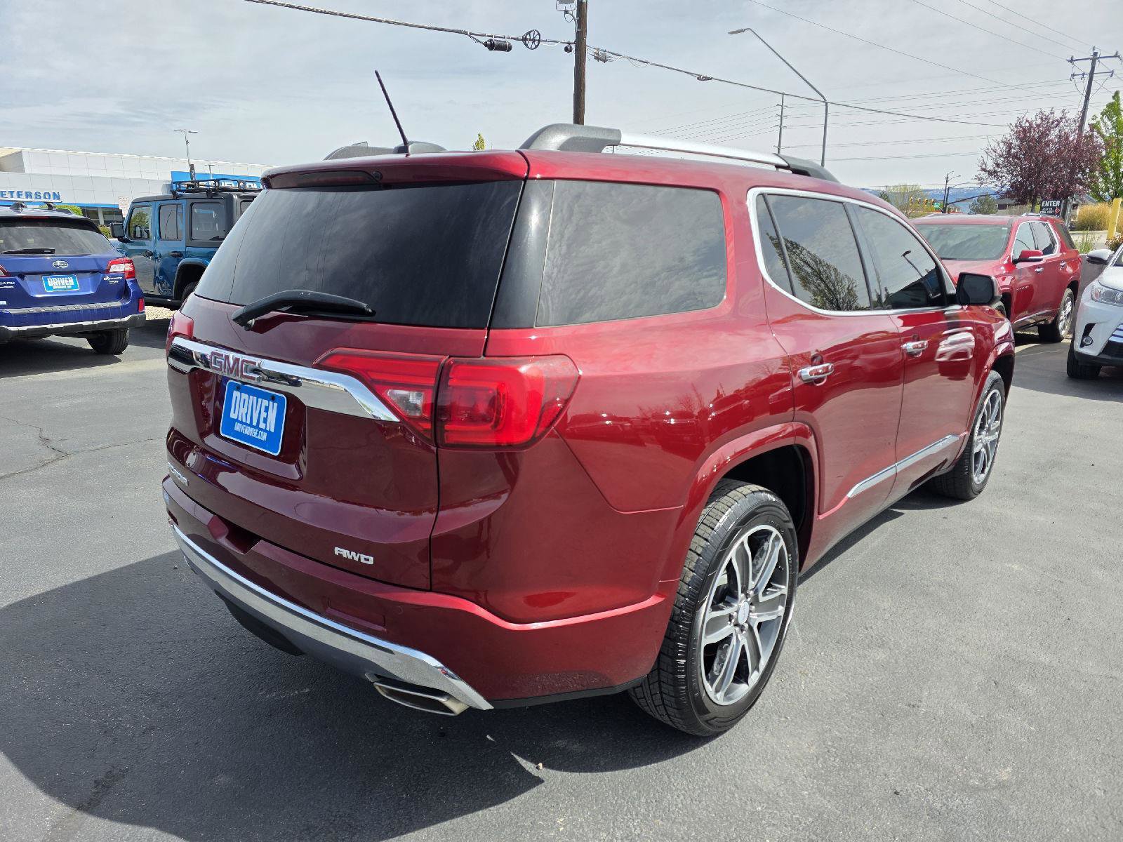 Used 2018 GMC Acadia Denali AWD/4WD image 5