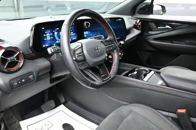 Used 2024 Chevrolet Blazer EV RS AWD/4WD image 14