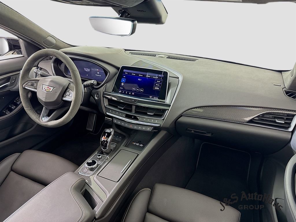 Used 2023 Cadillac CT5 V w/ Premium Package image 31