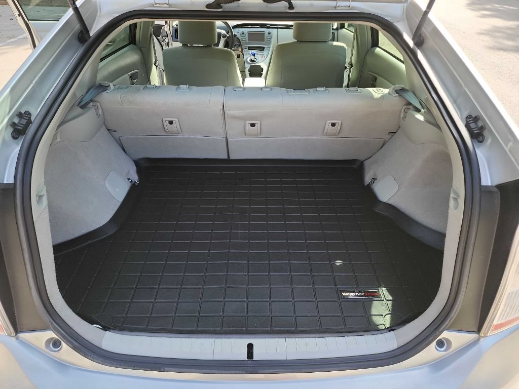 Used 2014 Toyota Prius Two FWD image 60