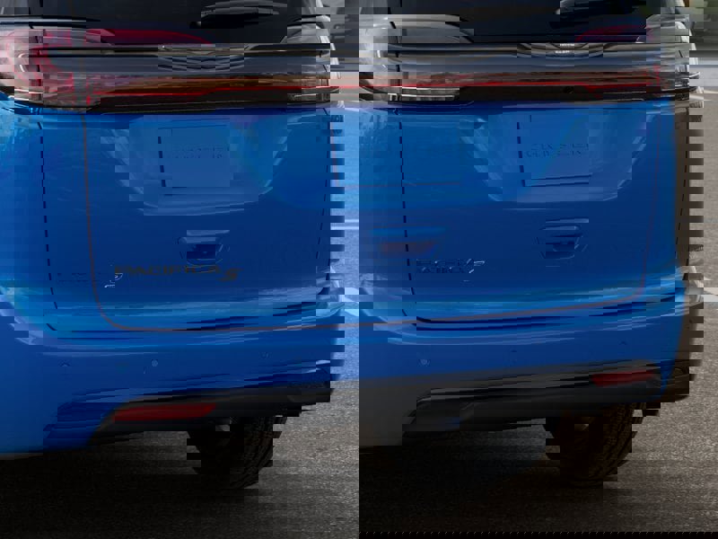 New 2026 Chrysler Pacifica Select image 13