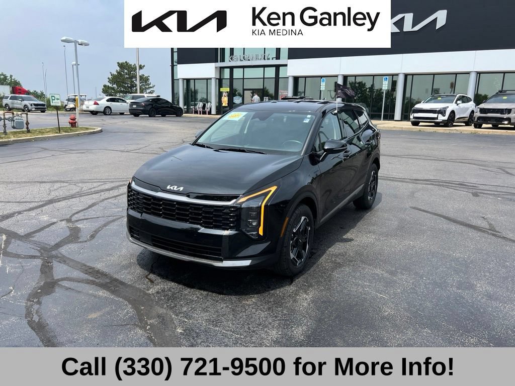 Certified 2026 Kia Sportage S AWD/4WD image 3