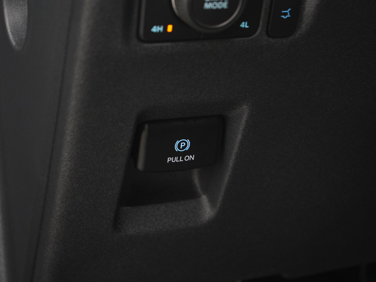 Used 2025 Ford Expedition Max Platinum AWD/4WD image 32