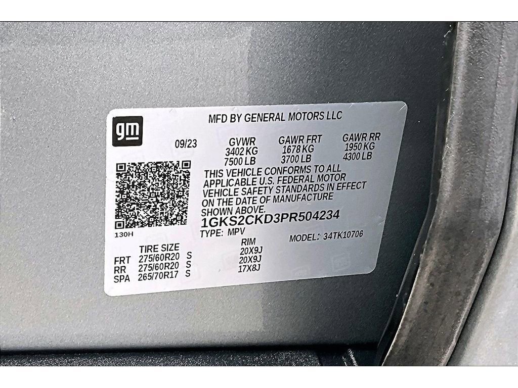Used 2023 GMC Yukon AT4 w/ LPO, Floor Liner Package image 16