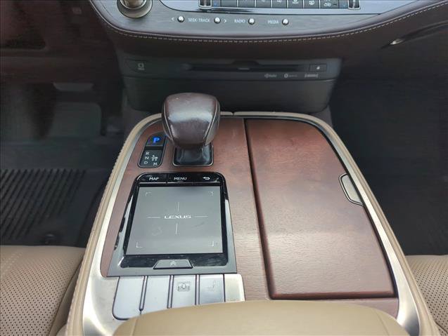 Used 2018 Lexus LS 500 AWD w/ Interior Upgrade Package image 18