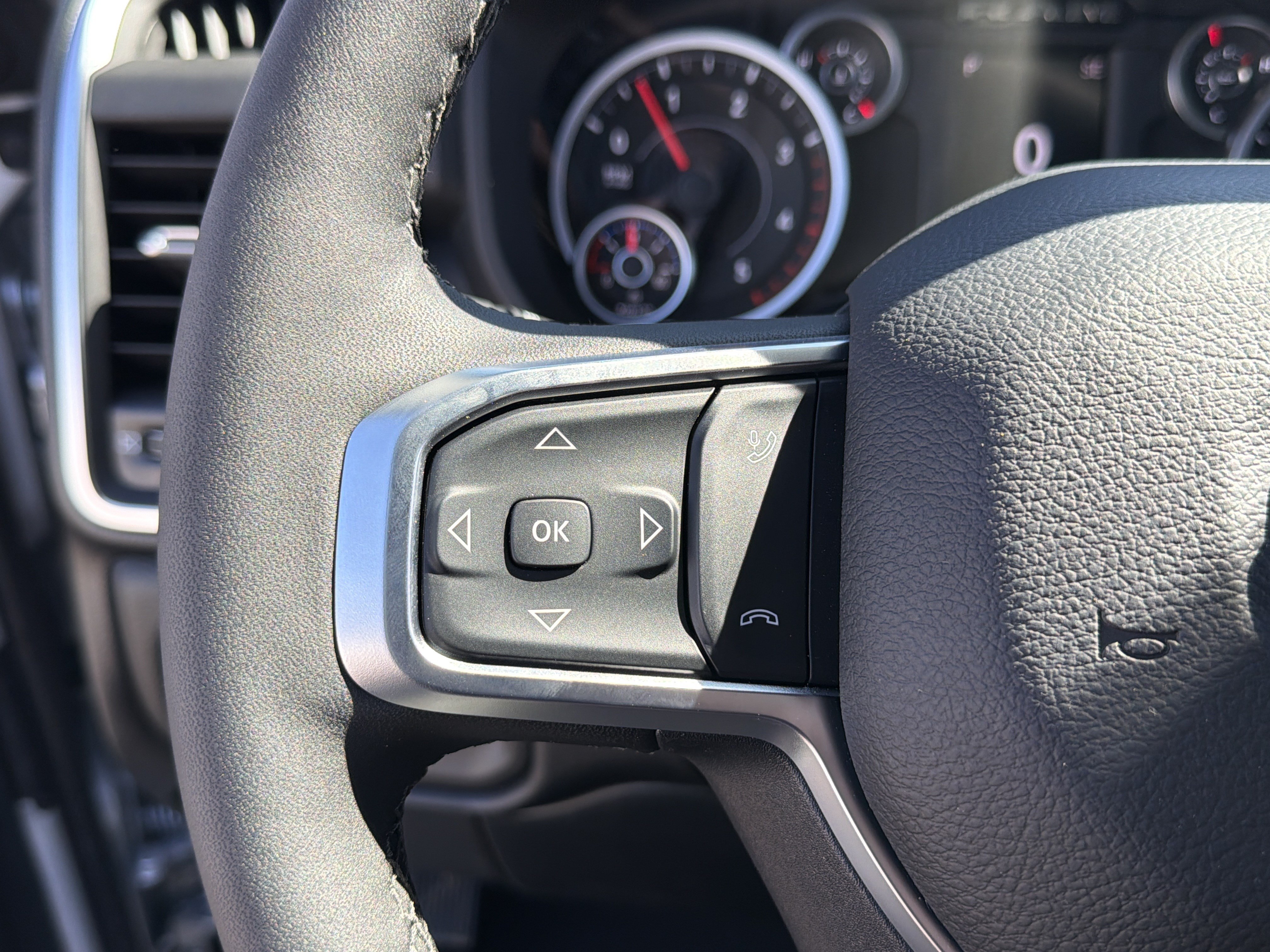 New 2026 RAM 3500 Big Horn AWD/4WD image 18