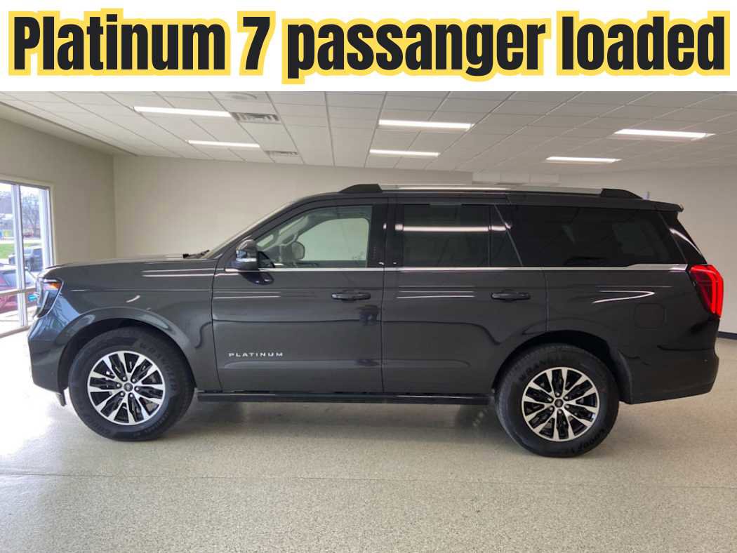 Used 2025 Ford Expedition Platinum image 1