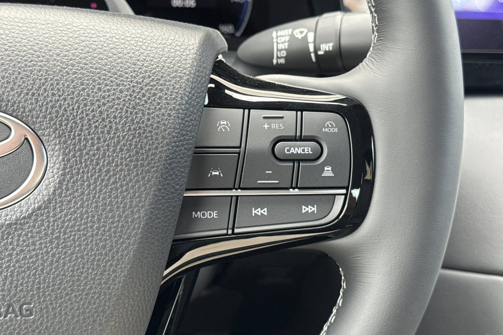 New 2026 Toyota Mirai RWD image 27
