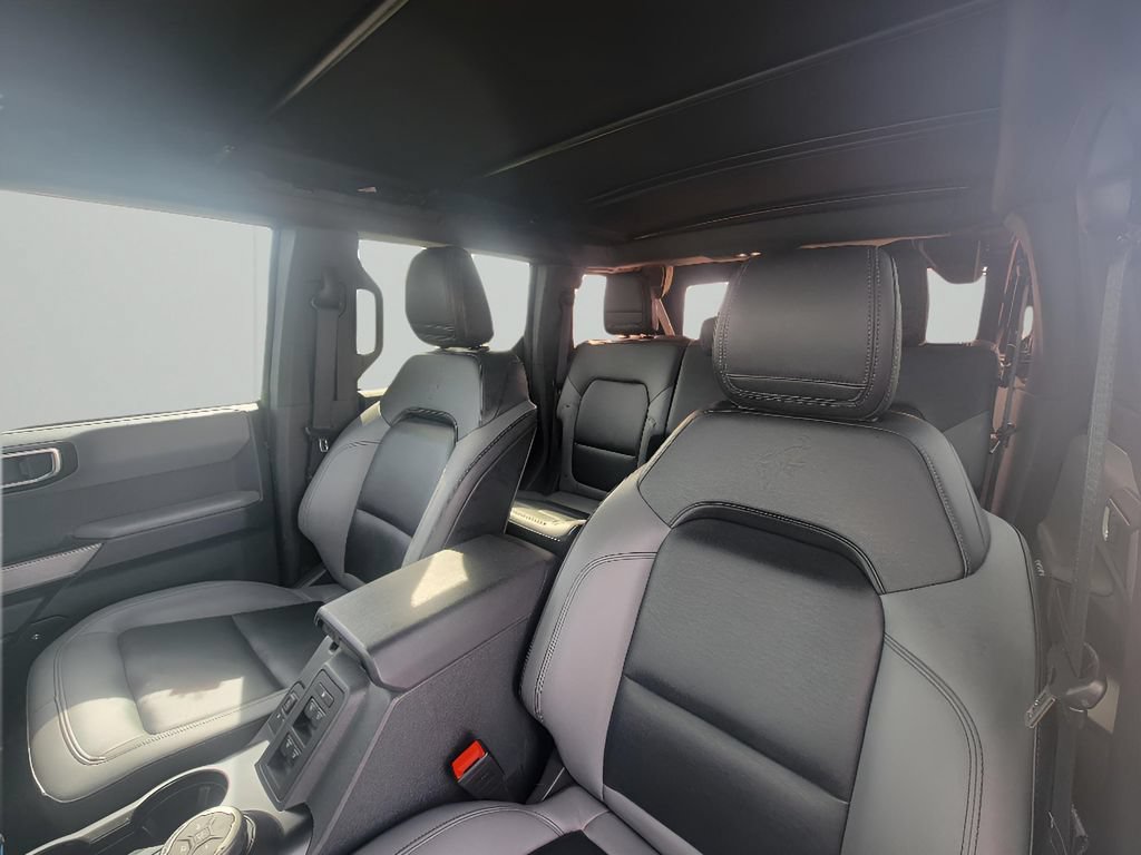 Used 2023 Ford Bronco Black Diamond AWD/4WD image 12