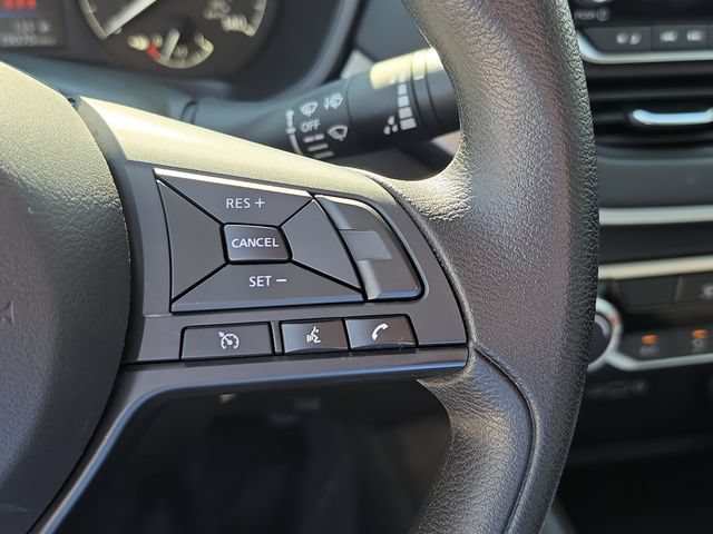 Certified 2025 Nissan Altima 2.5 S FWD image 30