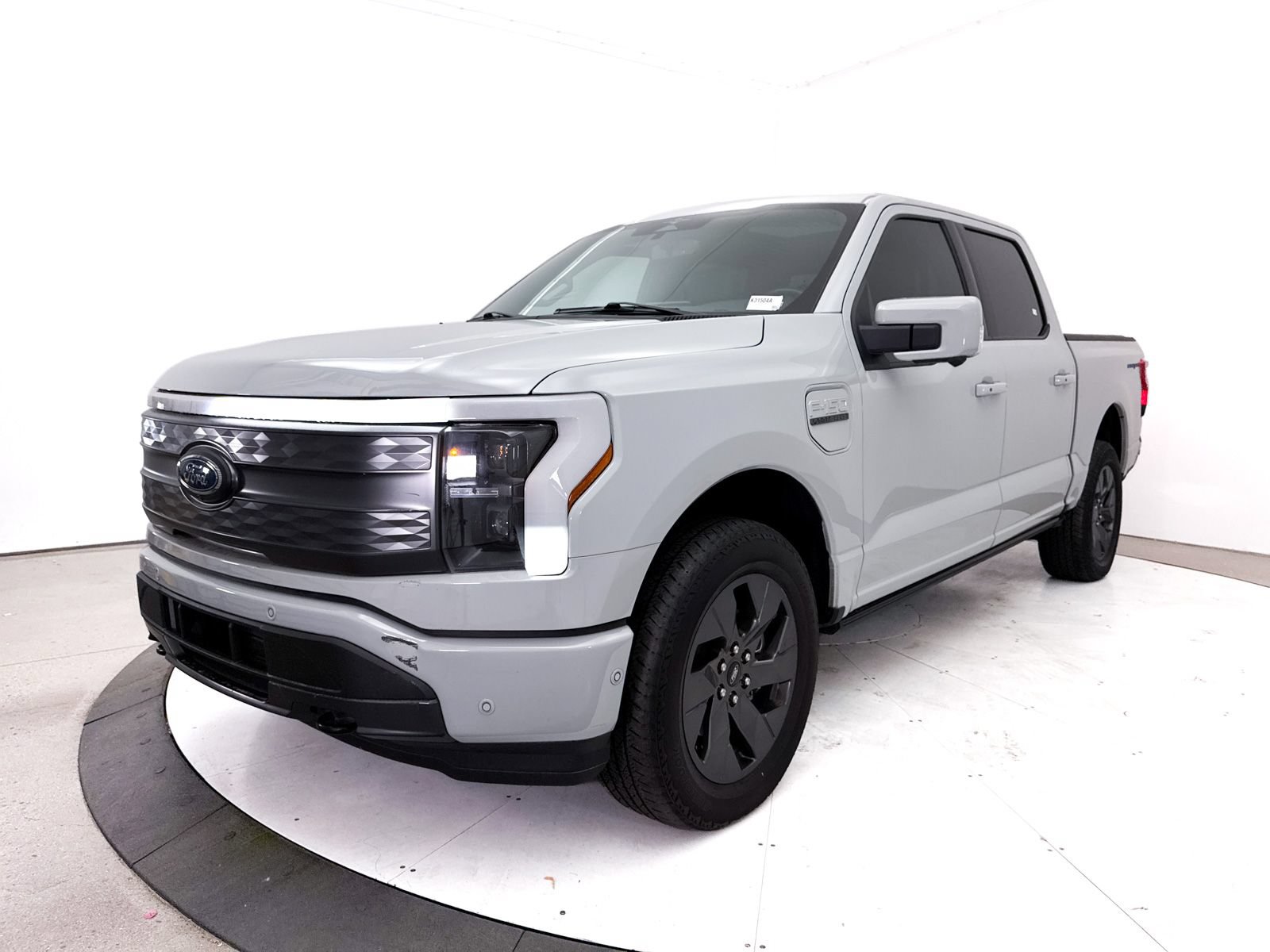 Used 2023 Ford F150 Lightning Lariat w/ Equipment Group 511A High AWD/4WD image 15