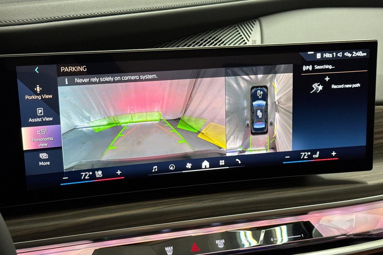 New 2025 BMW i7 xDrive60 image 25
