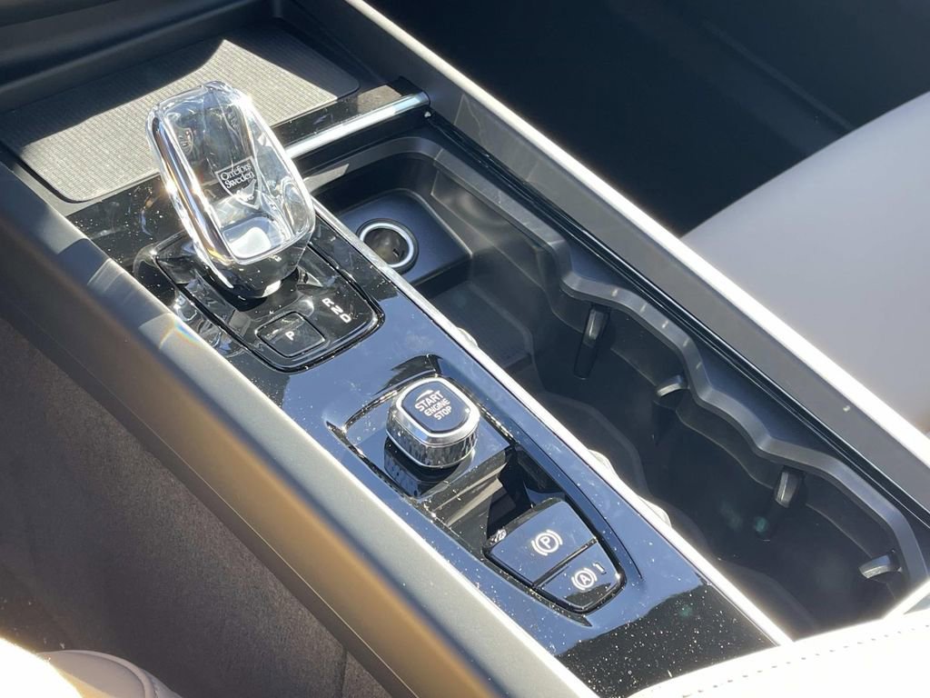 New 2026 Volvo XC60 B5 Plus w/ Climate Package image 30