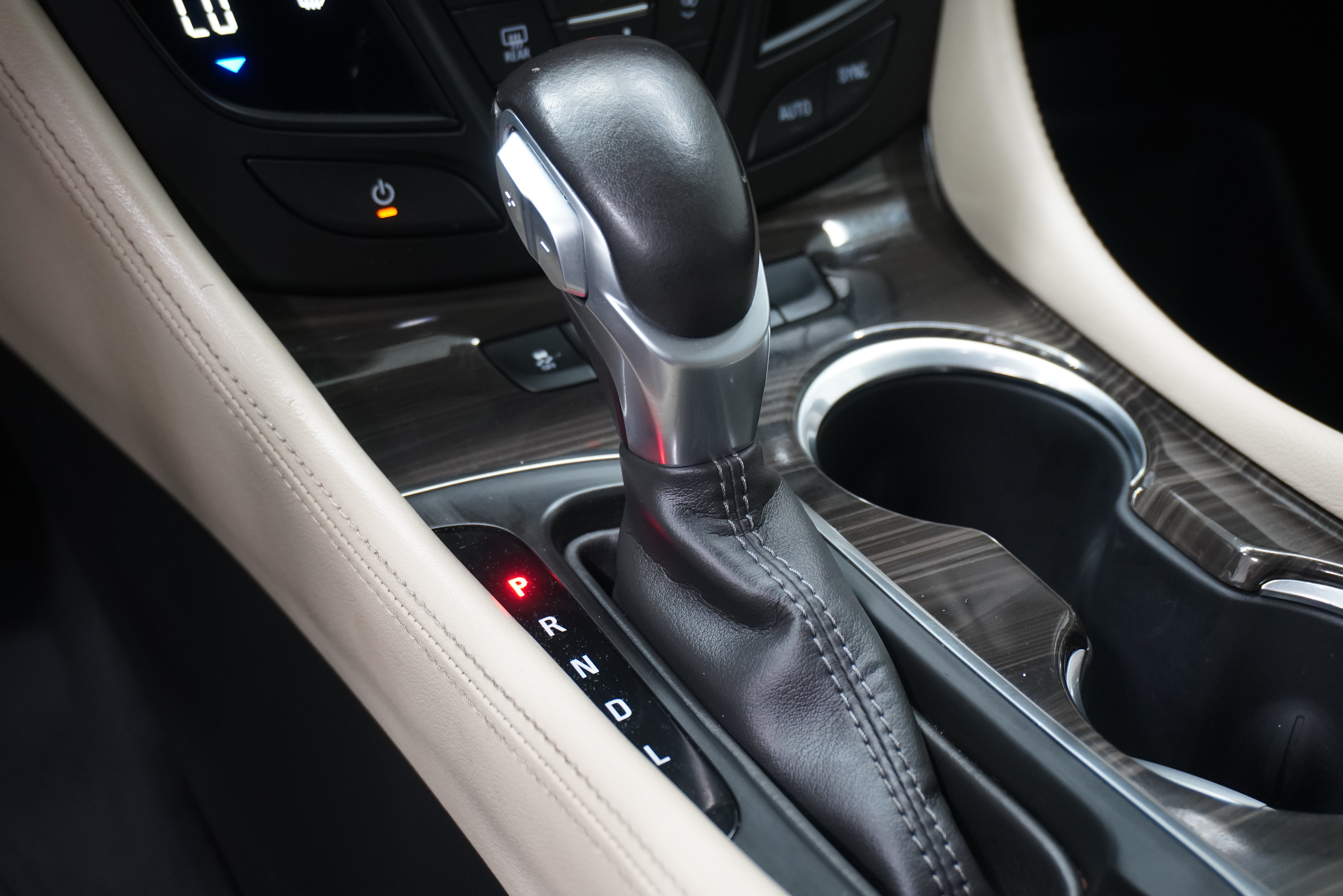 Used 2019 Buick Envision Preferred AWD/4WD image 20