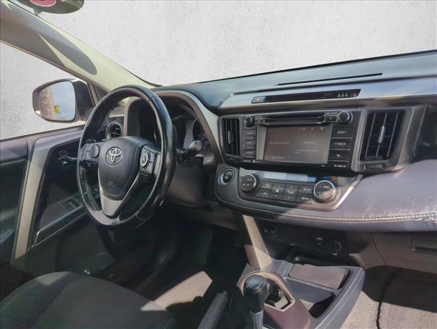 Used 2018 Toyota RAV4 XLE image 27