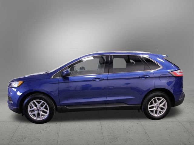 Used 2022 Ford Edge SEL w/ Convenience Package image 2