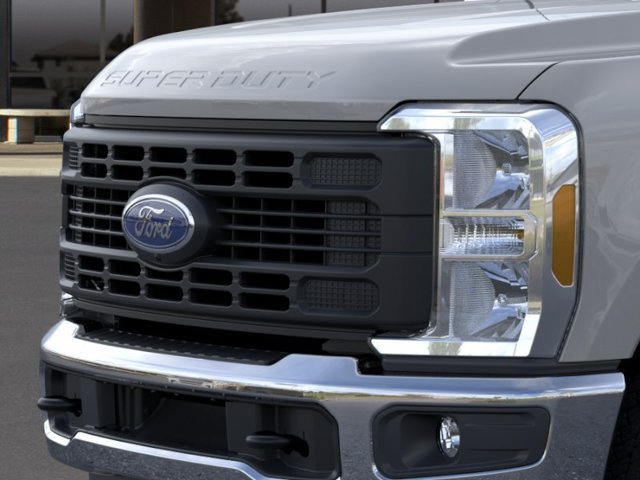 New 2026 Ford F350 XL w/ 360-Degree Camera Package AWD/4WD image 17