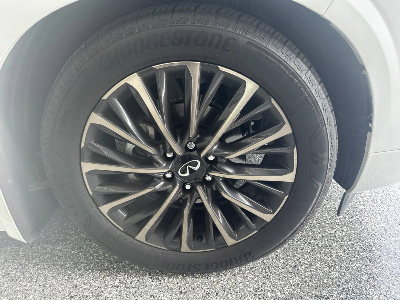 Used 2026 INFINITI QX80 Autograph w/ Premium Cargo Package AWD/4WD image 25