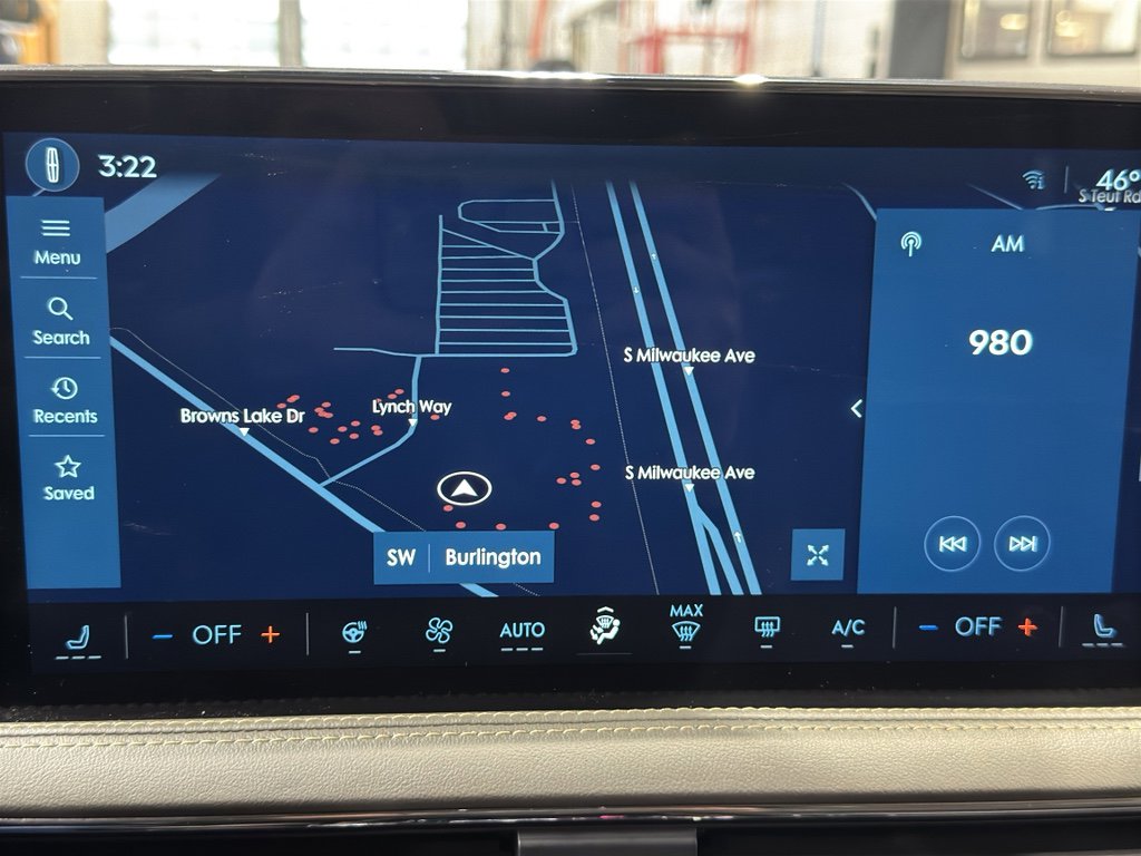 Used 2023 Lincoln Corsair Reserve w/ Equipment Group 202A image 30