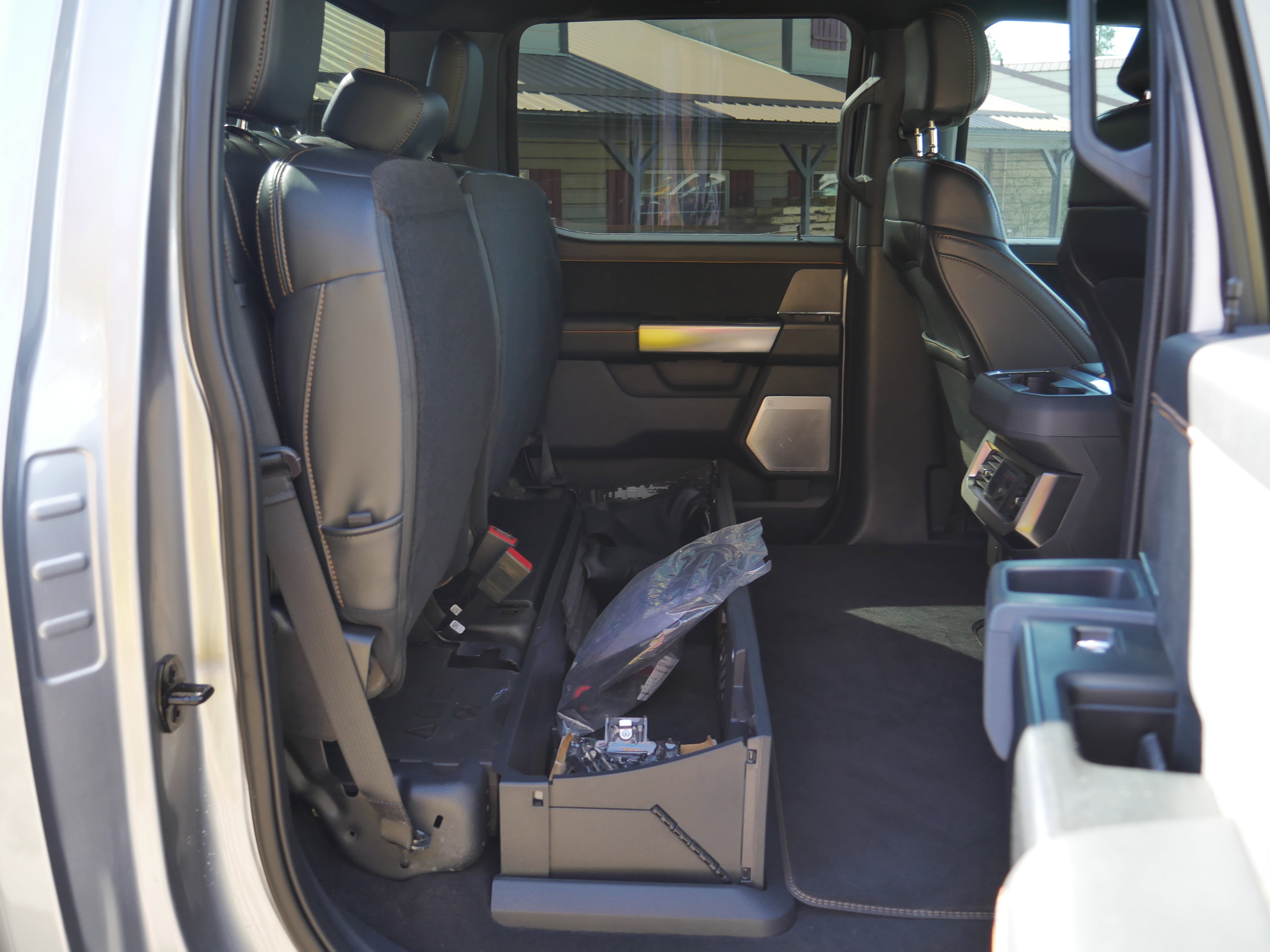 Certified 2023 Ford F350 Platinum image 36