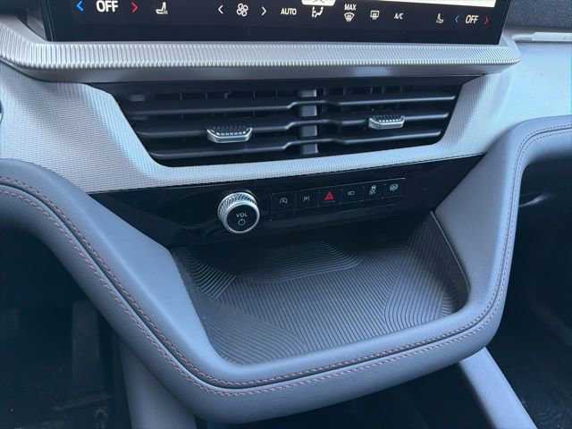 New 2026 Ford Explorer Active image 19