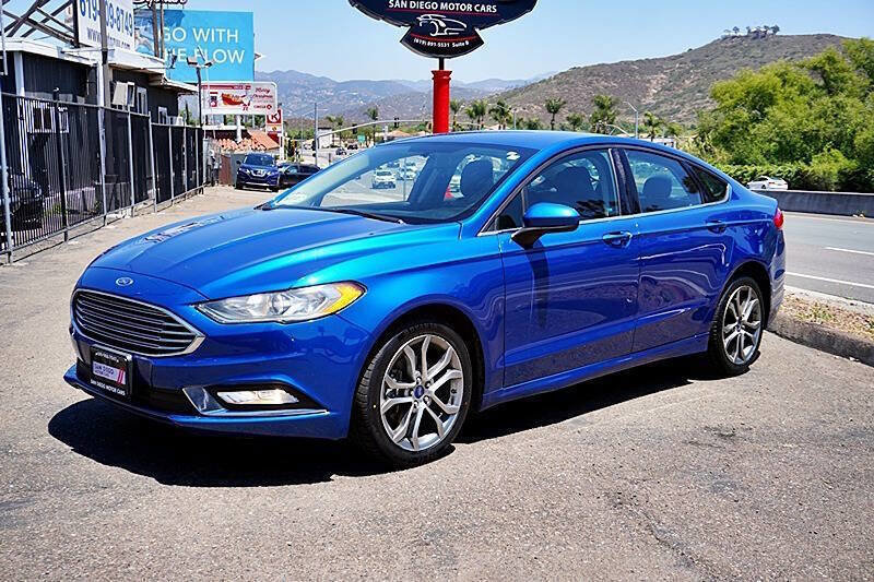 Used 2017 Ford Fusion SE w/ Equipment Group 201A AWD/4WD image 5