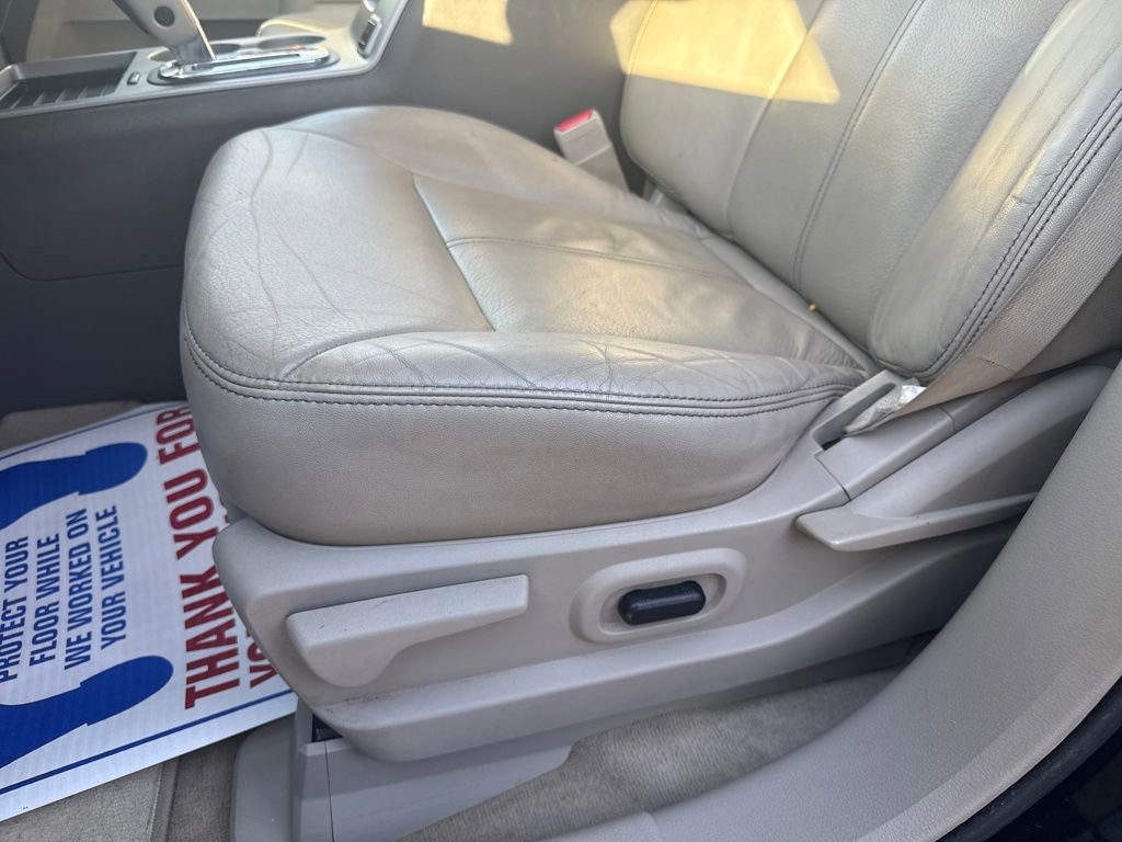 Used 2009 Ford Edge Limited image 13