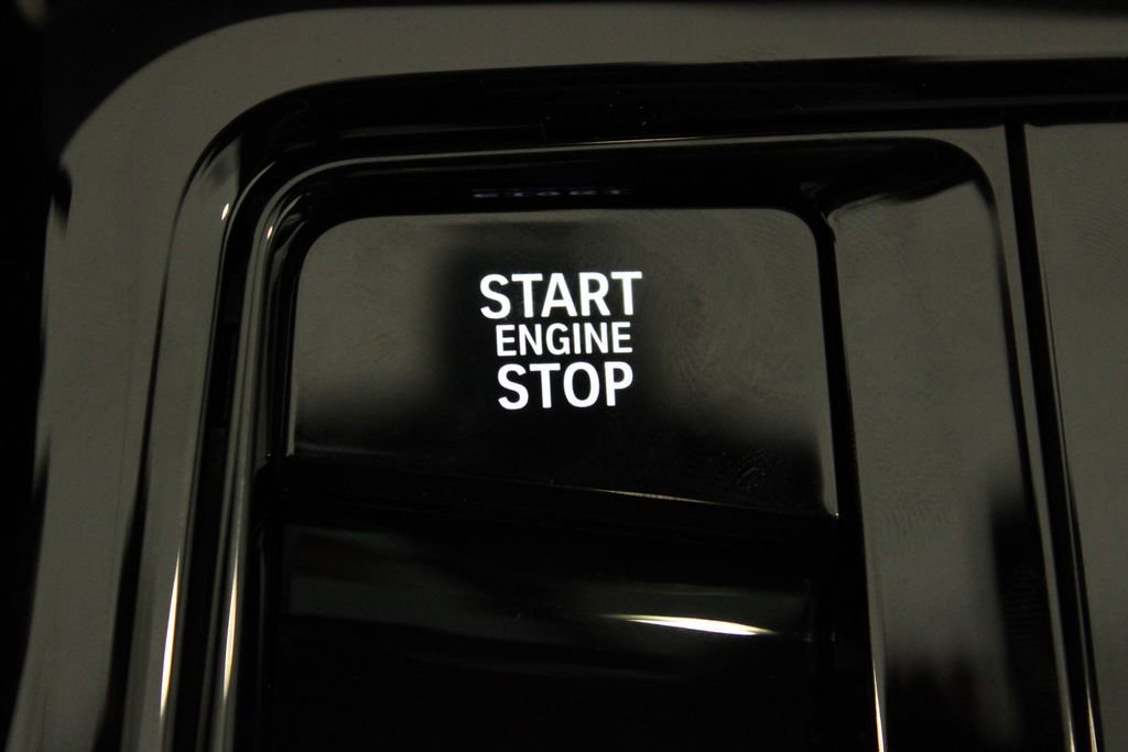 New 2026 BMW 550e xDrive AWD/4WD image 22