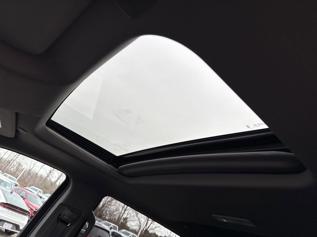 Used 2025 GMC Sierra 1500 Denali w/ Denali Reserve Package image 12