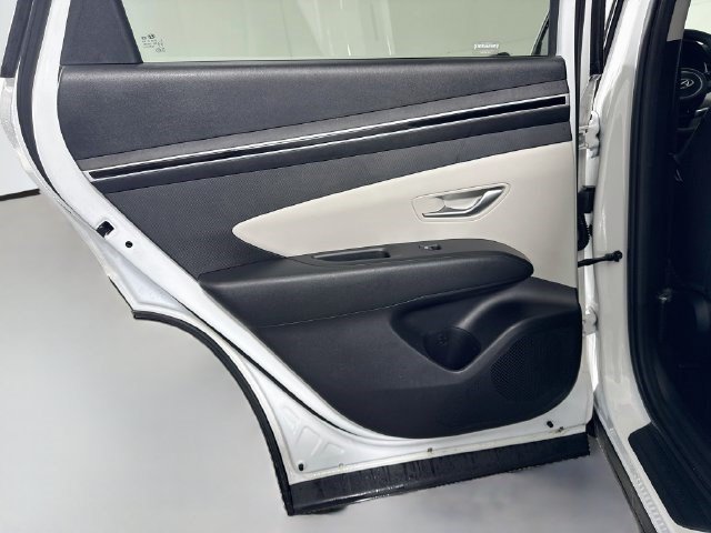 Used 2024 Hyundai Tucson SEL FWD image 25