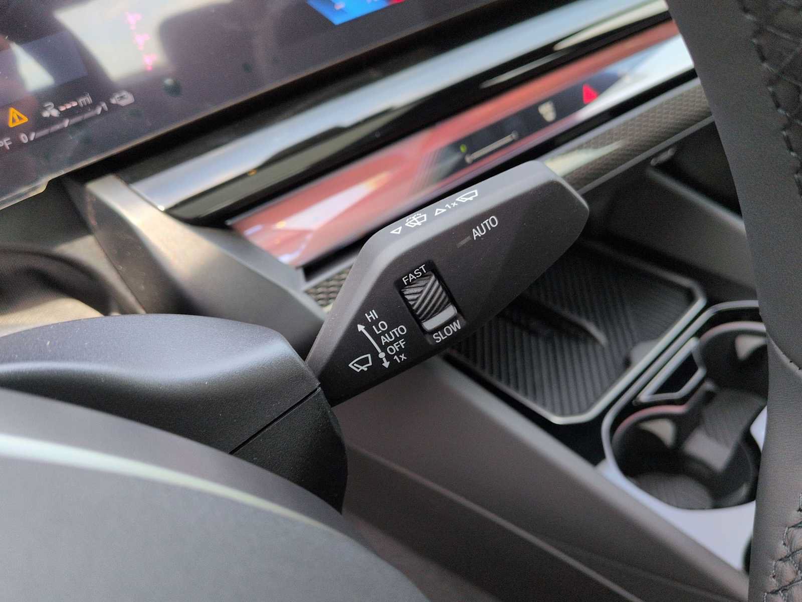 New 2027 BMW 550e xDrive AWD/4WD image 28
