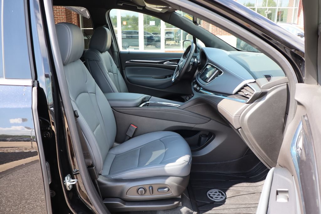 Certified 2024 Buick Enclave Essence w/ Technology Package AWD/4WD image 45