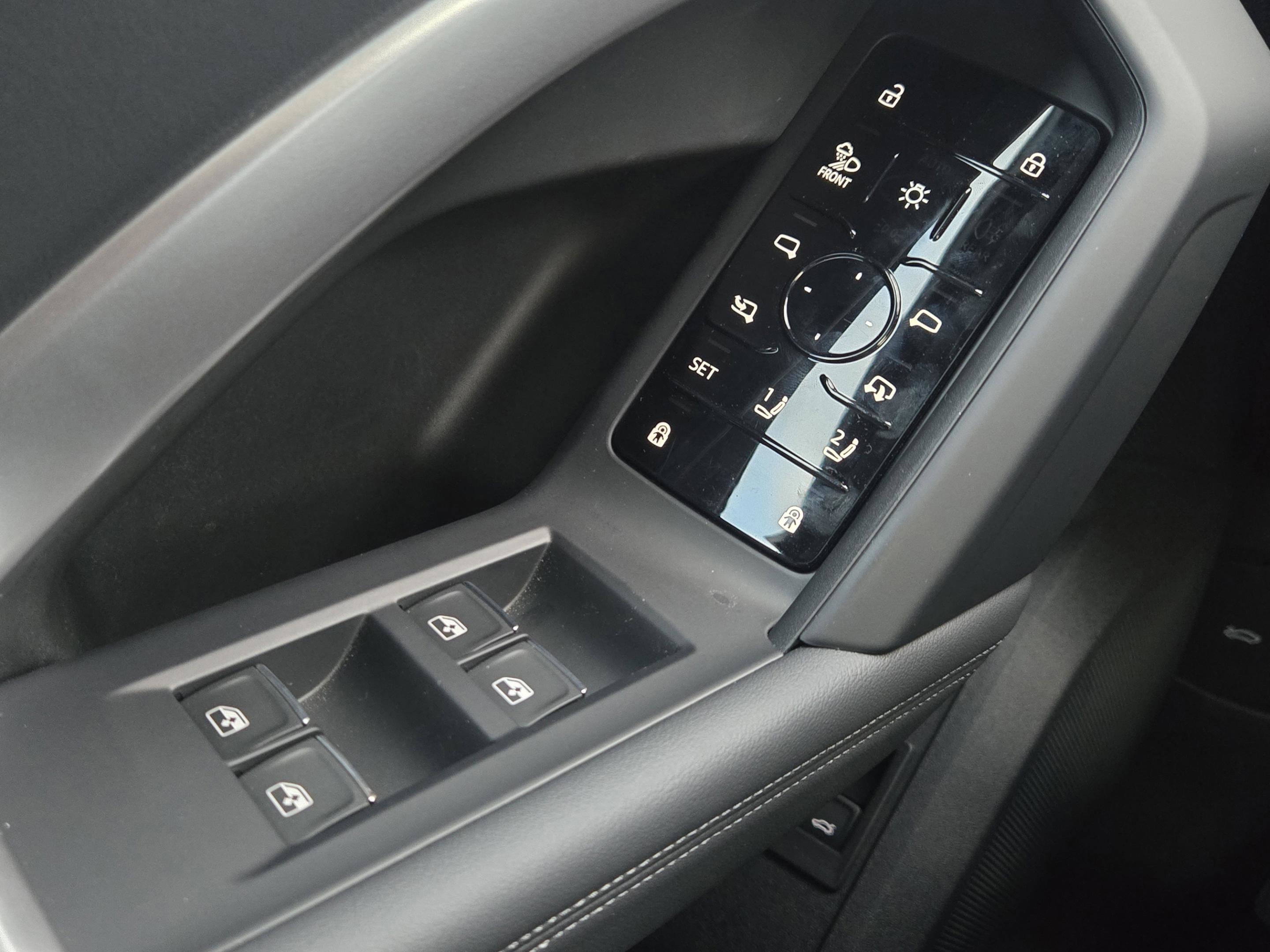 New 2025 Audi Q5 Prestige image 25