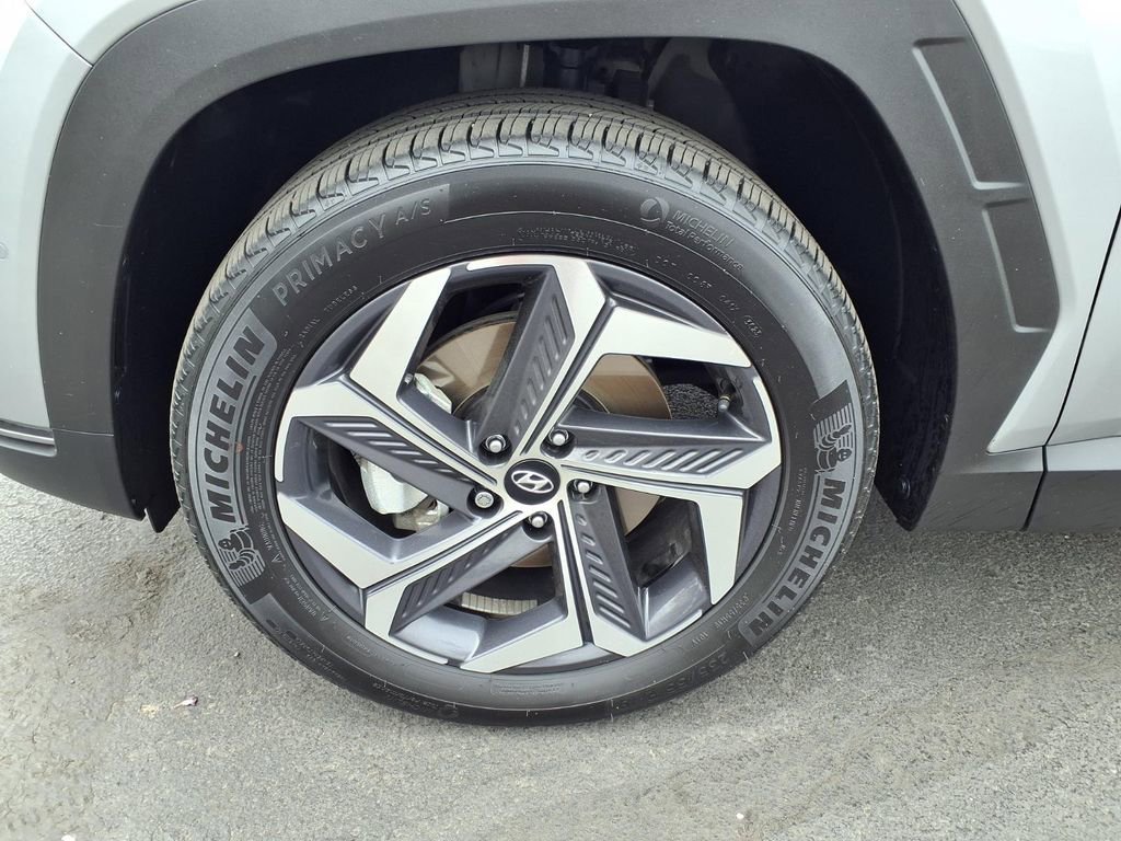 Used 2024 Hyundai Tucson Limited AWD/4WD image 15