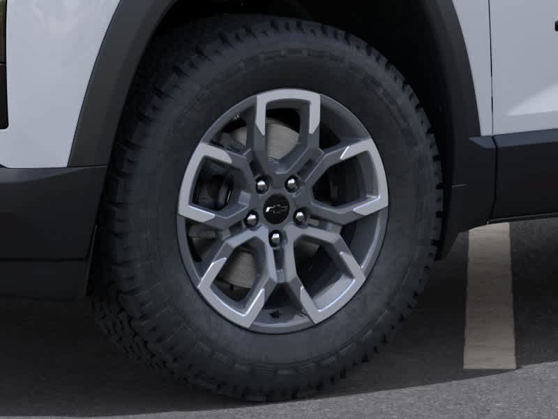 New 2026 Chevrolet Equinox ACTIV w/ Safety and Technology Package FWD image 9