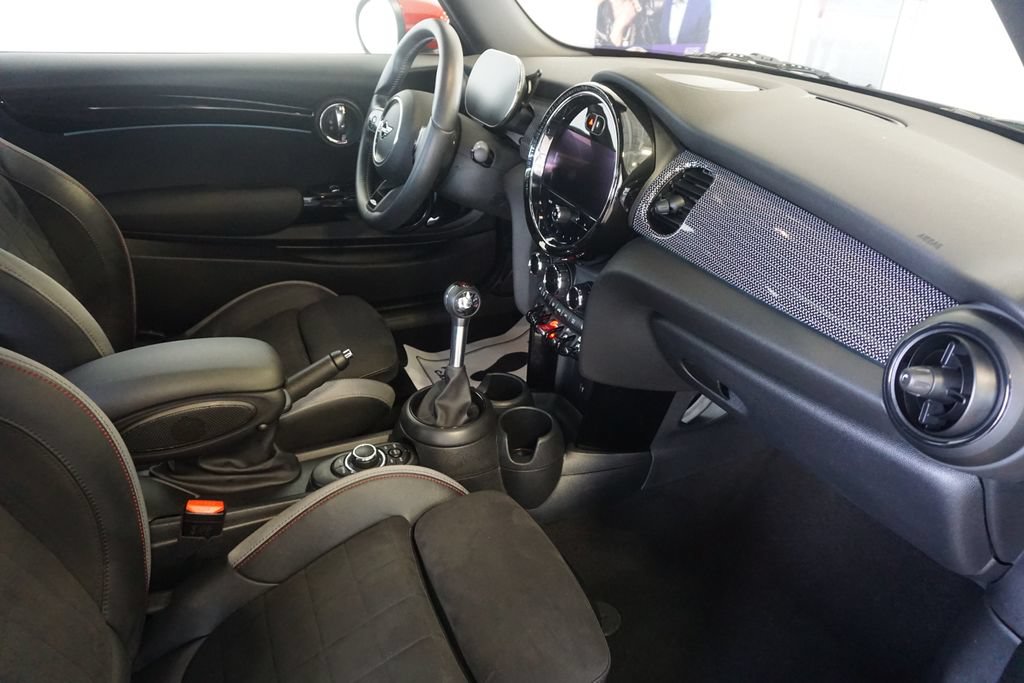 Used 2024 MINI Cooper John Cooper Works w/ Signature Upholstery Package FWD image 23
