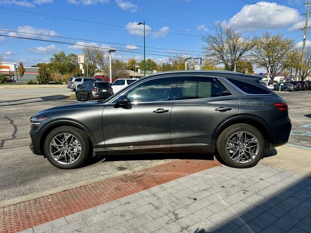 Used 2024 Genesis GV70 2.5T w/ Select Package image 4