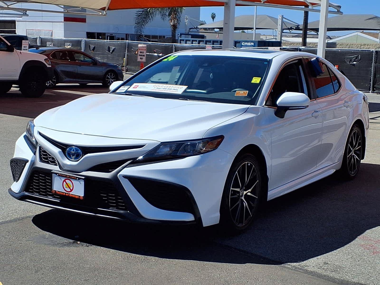 Certified 2024 Toyota Camry SE w/ Audio Upgrade Package FWD image 3